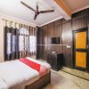 Отель OYO 24753 Hotel Preet, фото 17