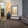 Отель Comfort Inn & Suites, фото 23
