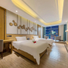 Отель Pai Hotel Guang'an Huaying Center, фото 3