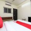 Отель OYO 8219 Hotel Manan, фото 17