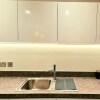 Отель Exquisite, Cosy 2-bed Apartment in Salford, фото 20
