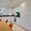Отель 2-bed Apartment Only 15 Mins From Central London, фото 20