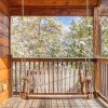 Отель Smoky Mountain Dreamin 2 Bedroom Cabin, фото 22