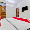 Отель OYO 81288 Hotel Cozy Stay, фото 2