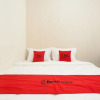 Отель RedDoorz Plus @ K23 Rungkut Madya, фото 6