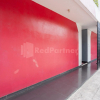 Отель Super OYO 2223 J&b Room Utan Kayu, фото 26