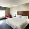 Отель Hampton Inn & Suites Louisville East, фото 28