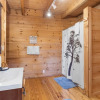 Отель Games With A View 3 Bedroom Cabin by Redawning, фото 12