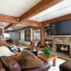 Отель Snowmass Village 2 Bedroom Platinum-rated Ski In, Ski Out Condo, фото 8