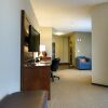 Отель Comfort Suites Saskatoon, фото 37