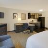 Отель Candlewood Suites Rogers / Bentonville, an IHG Hotel, фото 4