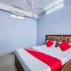 Отель Mayura Hotel And Lodge by Oyo Rooms, фото 9