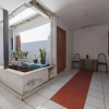 Отель Reddoorz Syariah @ Jl Raya Sukabumi, фото 15
