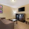 Отель Quality Inn & Suites, фото 6