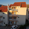 Отель Burum Apartments, фото 1