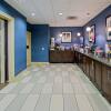 Отель Hampton Inn Salem East - Electric Road, фото 25