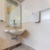 Отель OYO 3023 Compact Suites Lavelle Road, фото 11