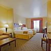 Отель Holiday Inn Express & Suites Levelland, an IHG Hotel, фото 6