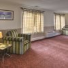 Отель La Quinta Inn & Suites by Wyndham Danbury, фото 38
