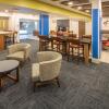 Отель Holiday Inn Express Hotel & Suites Roseville-Galleria Area, an IHG Hotel, фото 28