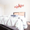 Отель Private And Comfy 2 Bedroom Near Downtown, фото 4