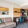 Отель Towneplace Suites Edmonton Sherwood Park, фото 5
