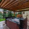 Отель Heavenly Pines - Three Bedroom Cabin with Hot Tub, фото 7