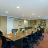 Отель Oxford Inn & Suites Lancaster, фото 21