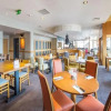 Отель Premier Inn Swansea Waterfront, фото 8