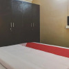 Отель OYO 13670 Skylark Service Apartment, фото 14