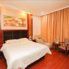 Отель GreenTree Inn Shanghai Songjiang Dongjing Tongle Road Happy Valley Bus, фото 6