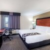 Отель La Quinta Inn Suite Houston Baytown East, фото 27