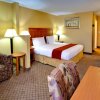 Отель Holiday Inn Express Hurricane, an IHG Hotel, фото 7