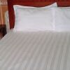 Отель Avi Transit Hotel в Ханое