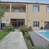 Отель Beautiful and Stylish Town House With Private Swimming Pool in the Middle of Cavaillon, фото 8