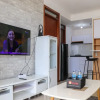 Отель Minimalist And Cozy 2Br At Gateway Pasteur Apartment, фото 14