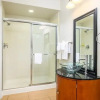 Отель Beautiful Townhome, Near the Parks, Vista Cay-4022, фото 8