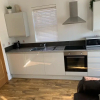 Отель Modern 1-bed Apartment in Caldicot, Self Check in, фото 3