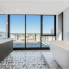 Отель Luxury Penthouse with Bay and City Views, фото 2