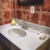 Отель Smugglers Cove Inn, фото 10