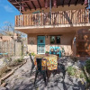 Отель Dancing Hare - Colorful and Inviting Tesuque Home Right Next to Bishop`s Lodge, фото 1
