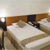 Отель Sriwedari Resort & Business Center Yogyakarta, фото 5