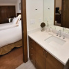 Отель Lionshead Centre #307 3 Bedroom Condo by RedAwning, фото 19