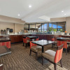 Отель Comfort Suites near Robins Air Force Base, фото 33