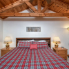 Отель Tucked Inn 4 Bedroom House, фото 3