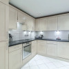 Отель Roomspace Apartments-Courtyard Guildford, фото 6