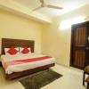 Отель OYO 12818 Dev Villa, фото 2