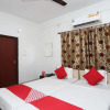 Отель RK Hospitality By OYO Rooms, фото 12