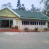 Отель Little Woods Inn в Мбараре