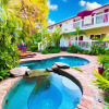 Отель Emma's Secret by Avantstay Heart of Old Town w/ Shared Pool Month Long Stays Only, фото 18